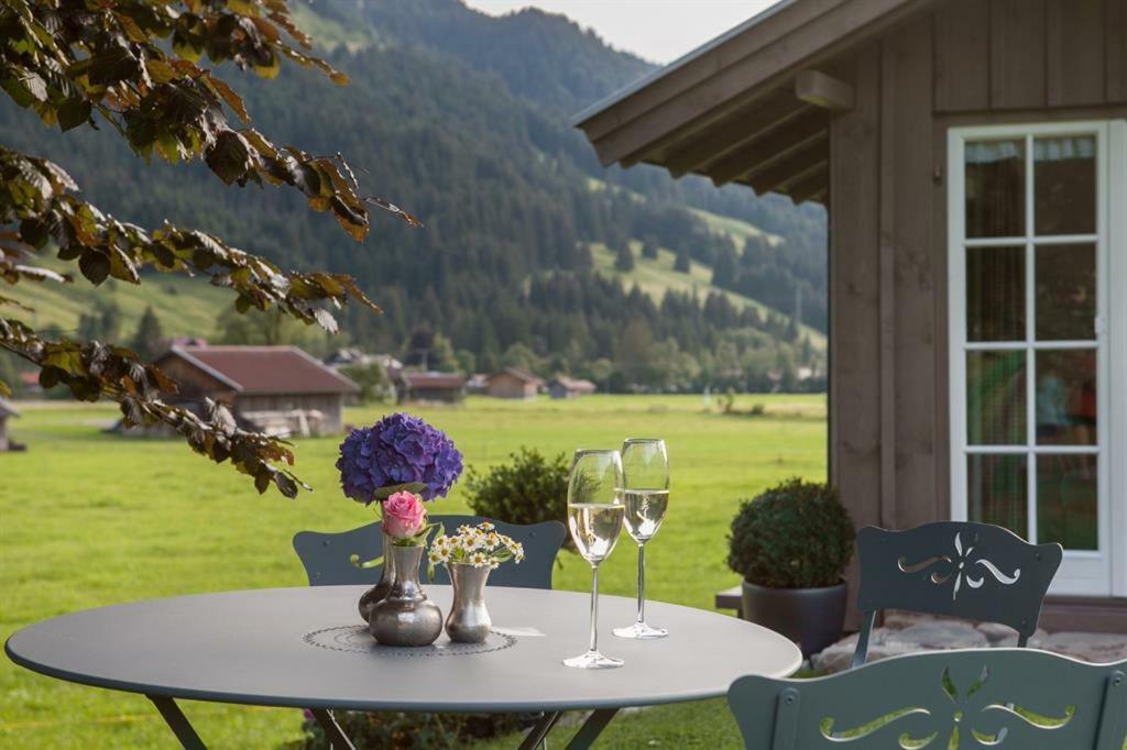Fuegenschuh'S Ferienwohnungen Bad Hindelang Exterior foto